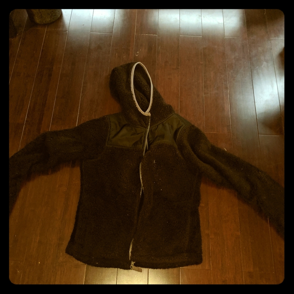 Black fuzzy fleece zip up hooded sweatshirt